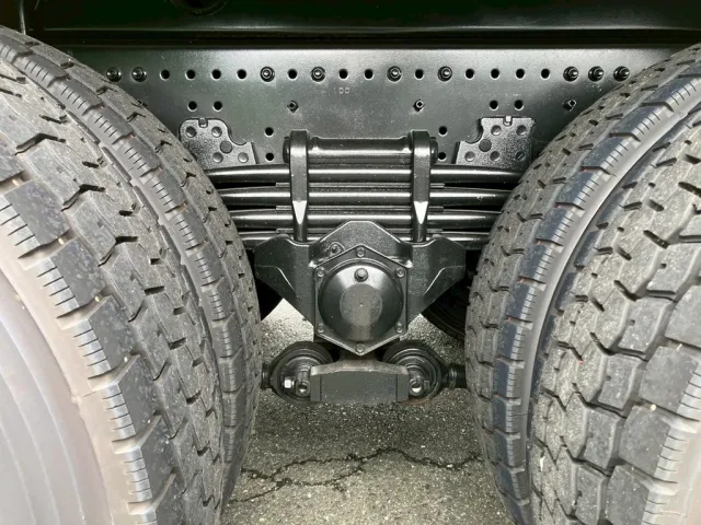 リーフサスです。|日野 プロフィア 2DG-FS1AHEの写真5