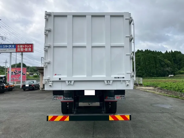 リヤ周りの状態です。|日野 プロフィア 2DG-FS1AHEの写真16