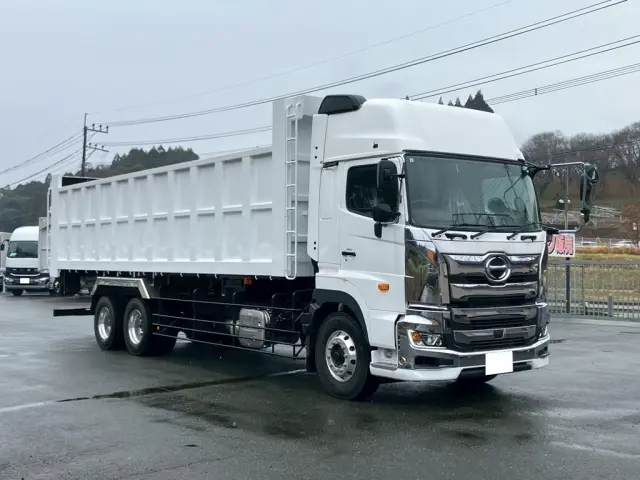 日野 プロフィア 2DG-FS1AHEの写真2