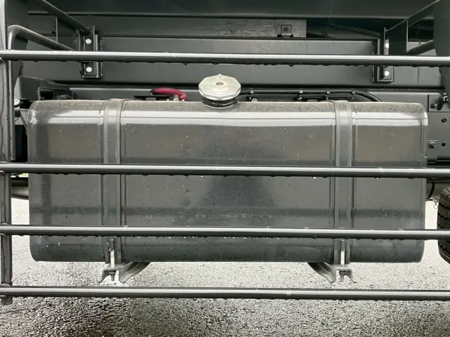 日野 プロフィア 2DG-FS1AHEの写真20