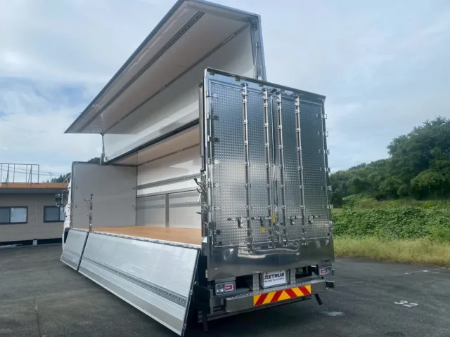 日野 プロフィア 2DG-FR1AHCの写真3