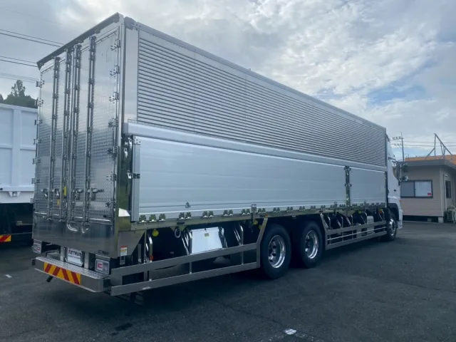 アルミホイル付です|日野 プロフィア 2DG-FR1AHCの写真4