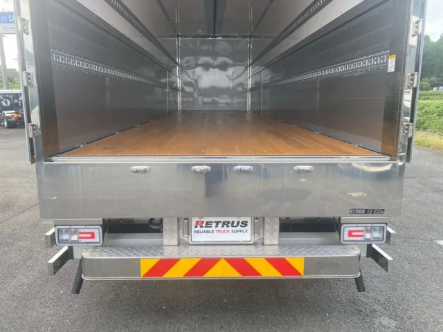 ボディー内|日野 プロフィア 2DG-FR1AHCの写真6