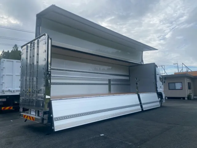 日野 プロフィア 2DG-FR1AHCの写真11