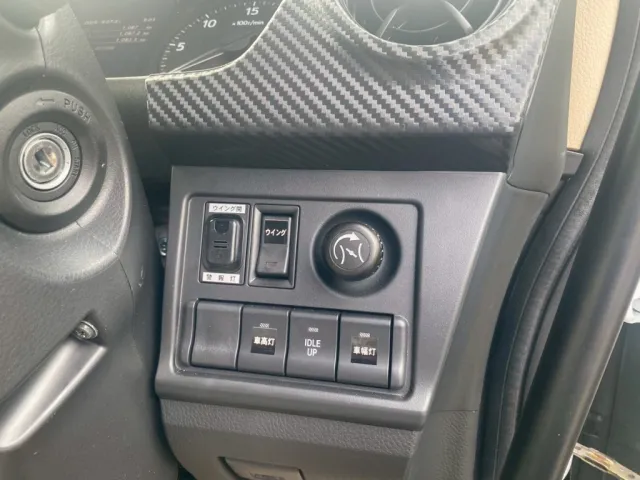 ウイングのメインスイッチ|日野 プロフィア 2DG-FR1AHCの写真27