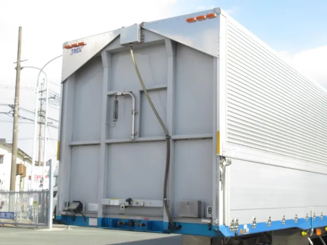 ボディー前壁の状態|トレクス  PFB34118改の写真19