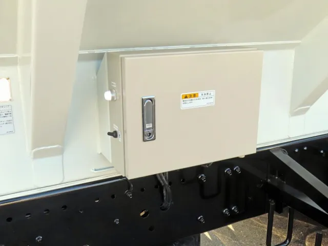 三菱 スーパーグレート 2PG-FV84VZの写真21