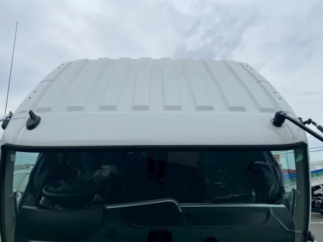 キャブ天井|三菱 ファイター 2KG-FK65F(2WD)の写真22