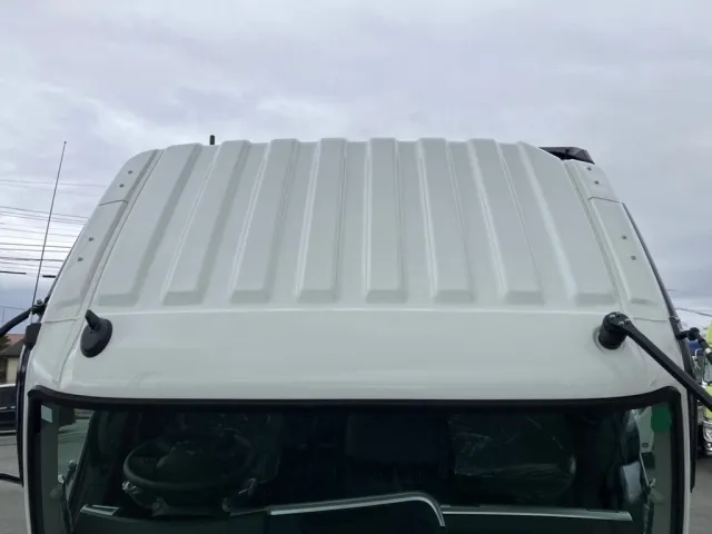 ルーフの状態です。|三菱 ファイター 2KG-FK72F(2WD)の写真23