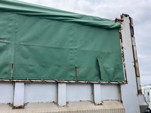 左側コボレーンシートに破れが有ります|東邦  TF2523改の写真24