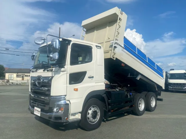 標準ルーフです|日野 プロフィア 2DG-FS1AGEの写真1