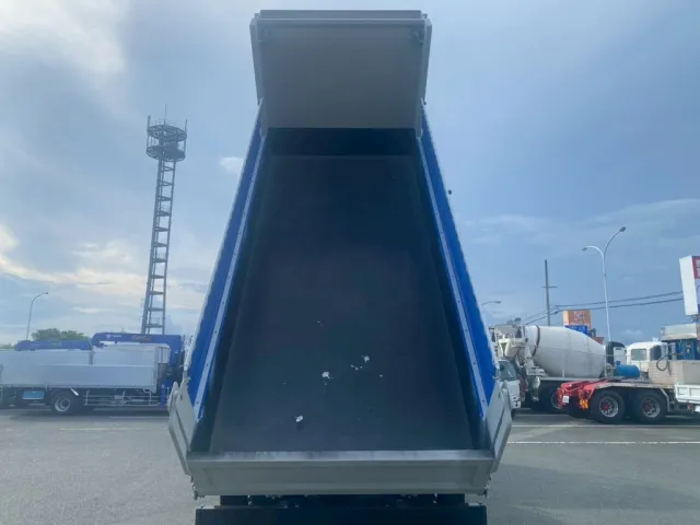 ボディー内|日野 プロフィア 2DG-FS1AGEの写真5