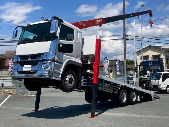 フロント周り、メッキパーツで飾っています。|三菱 スーパーグレート 2PG-FY70HYの写真1