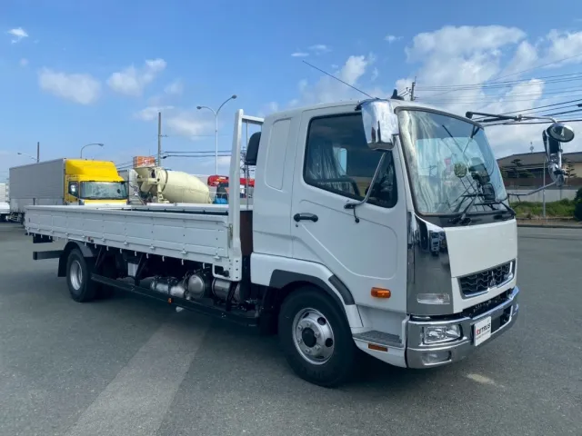 三菱 ファイター 2KG-FK62F(2WD)の写真2