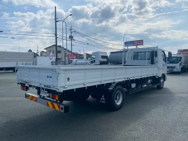 木完ボディーです|三菱 ファイター 2KG-FK62F(2WD)の写真3