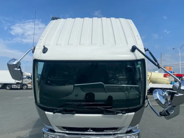 キャブ天井|三菱 ファイター 2KG-FK62F(2WD)の写真19