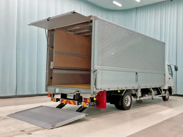 三菱 ファイター 2KG-FK65Fの写真7