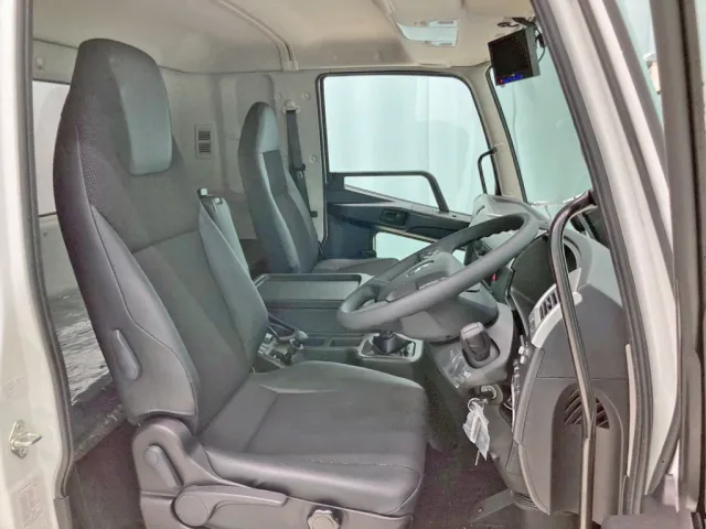 三菱 ファイター 2KG-FK65Fの写真13