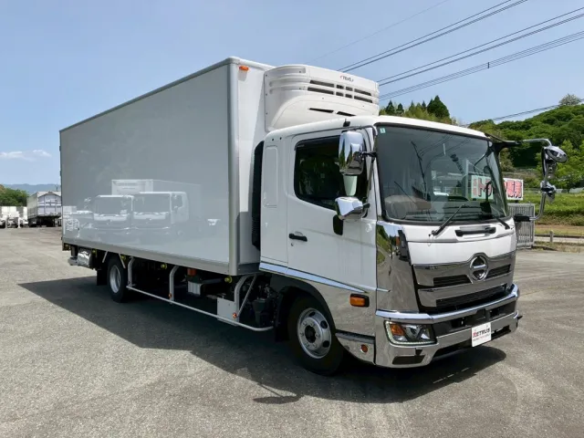 日野 レンジャー 2KG-FD2ABG(2WD)の写真2