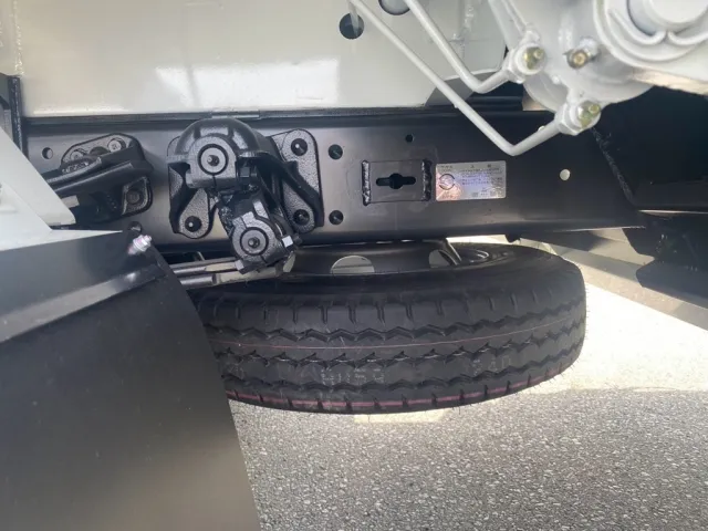 シャシ|三菱 ファイター 2KG-FK72F(2WD)の写真5