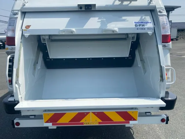 投入口|三菱 ファイター 2KG-FK72F(2WD)の写真10