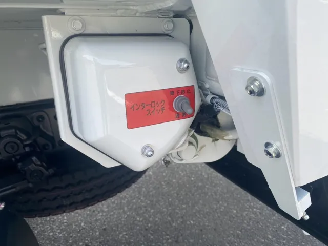 インターロック|三菱 ファイター 2KG-FK72F(2WD)の写真12