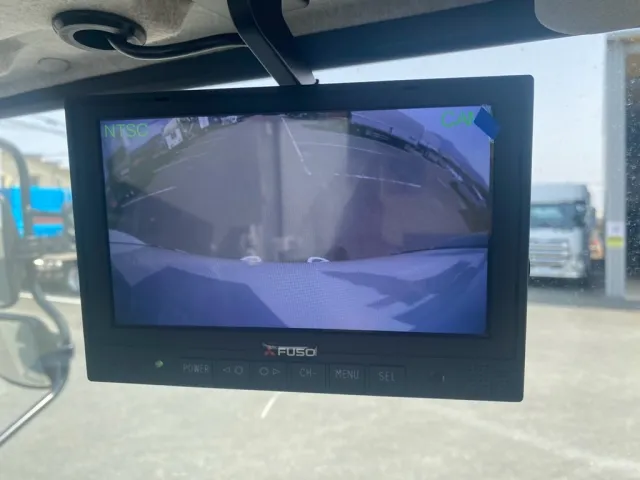 バックモニター|三菱 ファイター 2KG-FK72F(2WD)の写真16