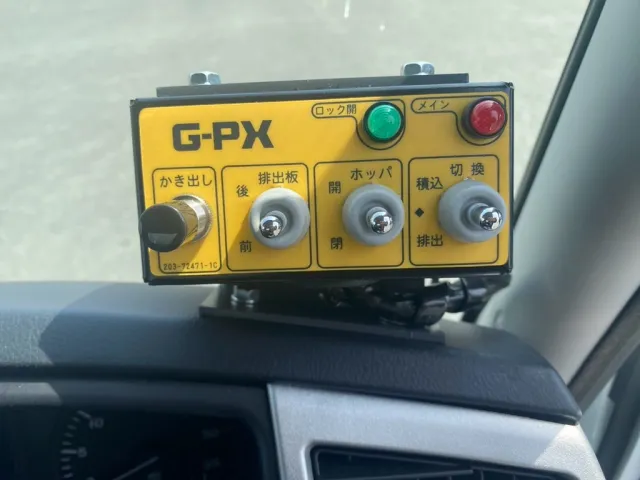 室内操作スイッチ|三菱 ファイター 2KG-FK72F(2WD)の写真17