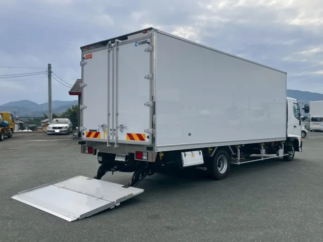 日野 レンジャー 2KG-FD2ABG(2WD)の写真4