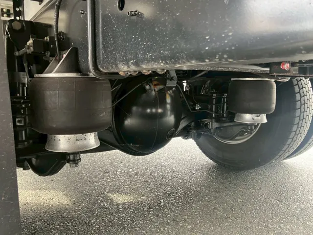 エアサスです。|日野 レンジャー 2KG-FD2ABG(2WD)の写真5