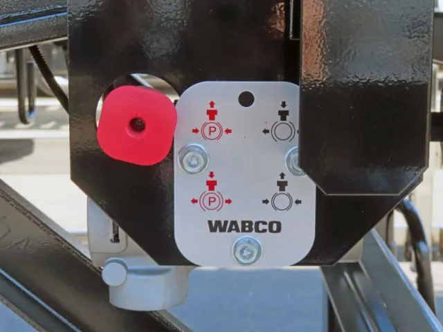 駐車ブレーキです。|コダイラ  KFL32改の写真21