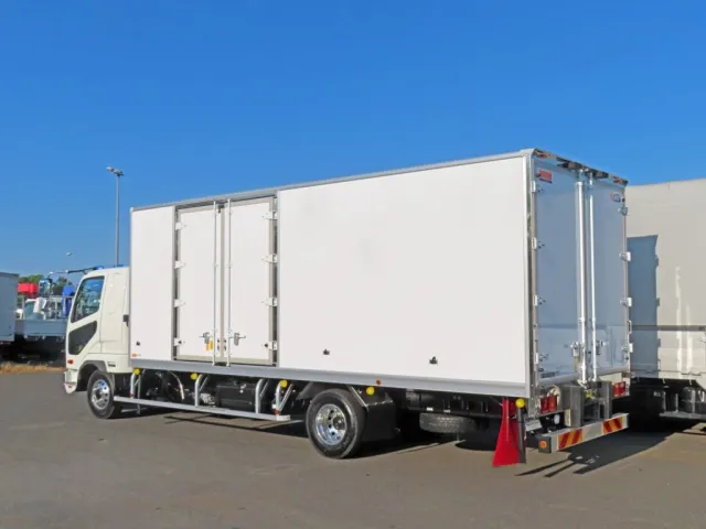 三菱 ファイター 2KG-FK65F(2WD)の写真3