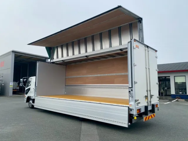 三菱 ファイター 2KG-FK65F(2WD)の写真4