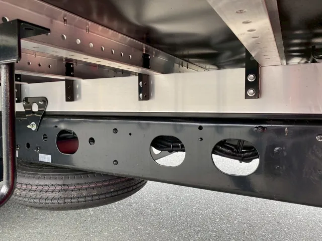 フレームとネタ組|三菱 ファイター 2KG-FK65F(2WD)の写真8