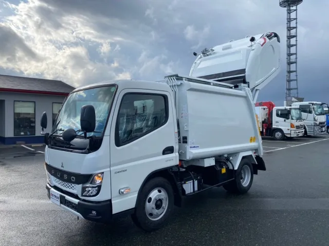 左前|三菱 キャンター 2RG-FEAV0(2WD)の写真1