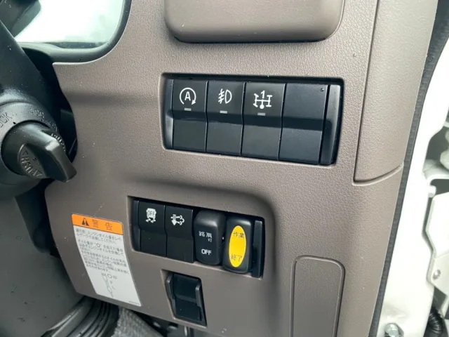 PTOスイッチ|三菱 キャンター 2RG-FEAV0(2WD)の写真24