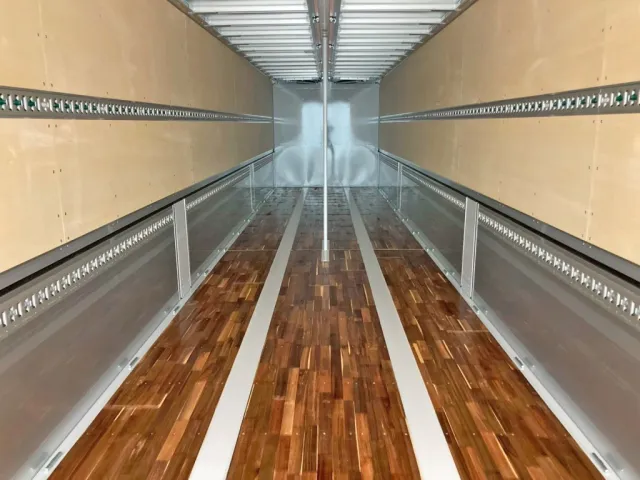 突っ張り棒付きです。|トレクス  PFN24103の写真11