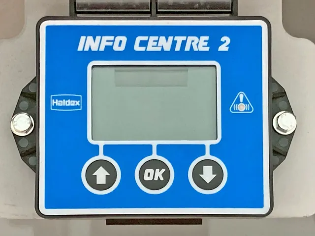 モニター付きです。|トレクス  PFN24103の写真18