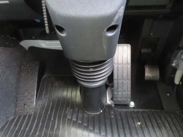 2ペダル仕様です。|三菱 スーパーグレート 2PG-FV80VZの写真19