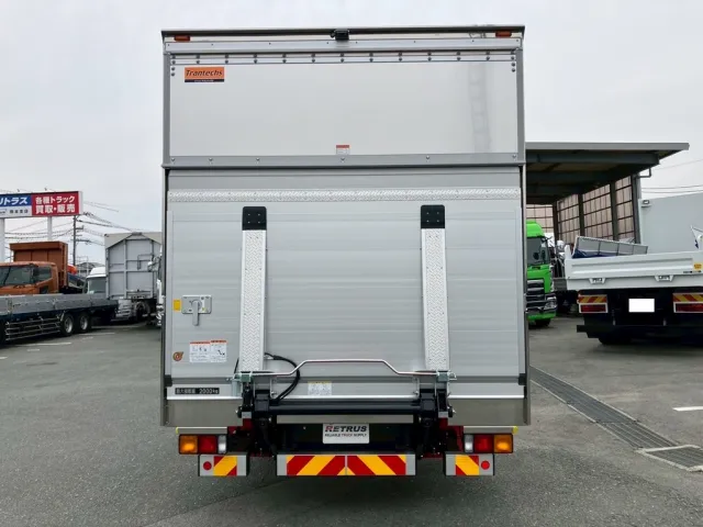 リア周りの状態です。|三菱 ファイター 2KG-FK65F(2WD)の写真8