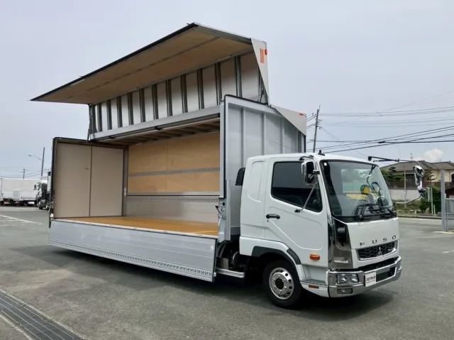 ホイールは、アルミ製です。|三菱 ファイター 2KG-FK65F(2WD)の写真2