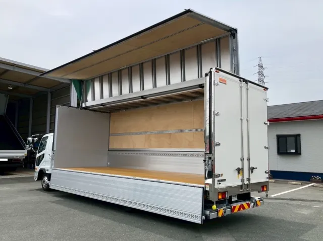 三菱 ファイター 2KG-FK65F(2WD)の写真3