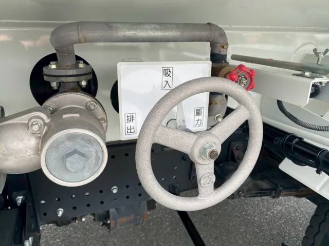 切り替えバルブ|いすゞ フォワード 2RG-FRR90S1(2WD)の写真8