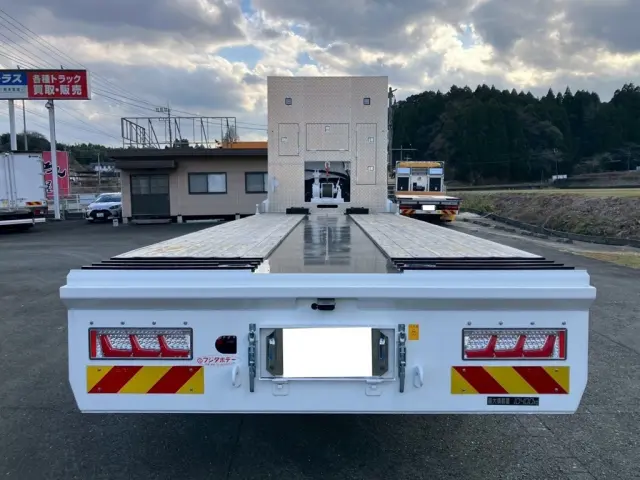 リア周りの状態です。|日野 プロフィア 2DG-FS1AJEの写真15