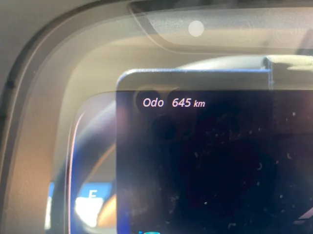 走行メータ|三菱 キャンター 2PG-FEB90(2WD)の写真19