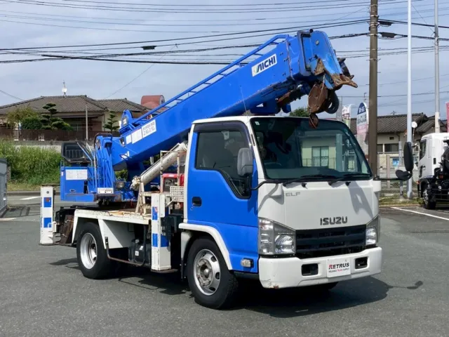 いすゞ エルフ SKG-NKR85YN(2WD)の写真2