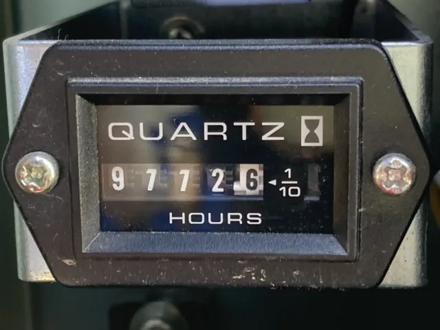 アワーメーター（9772ｈｒ）|いすゞ エルフ SKG-NKR85YN(2WD)の写真24