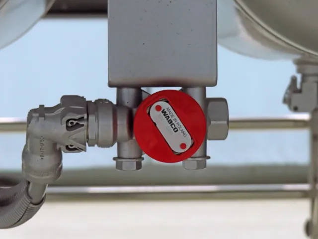 駐車ブレーキです。|トレクス  VFR345の写真22