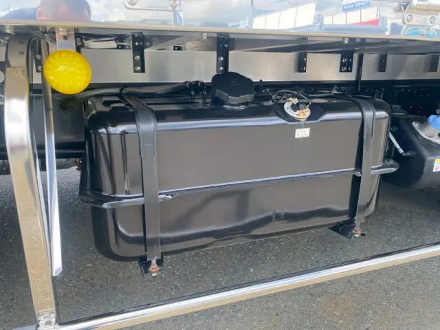 燃料タンクは200Lです|三菱 ファイター 2KG-FK65F(2WD)の写真13