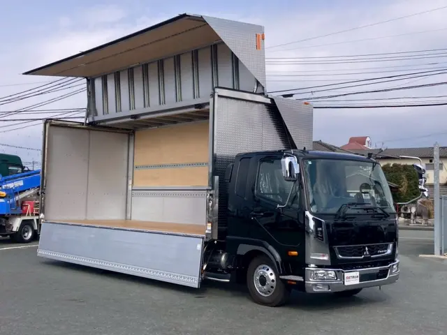 ホイールはアルミ製です。|三菱 ファイター 2KG-FK65F(2WD)の写真2